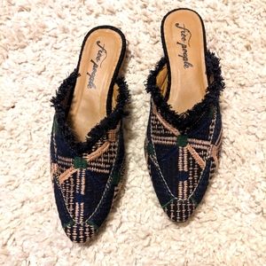 NWT Free People Newport Frayed Mule Flats